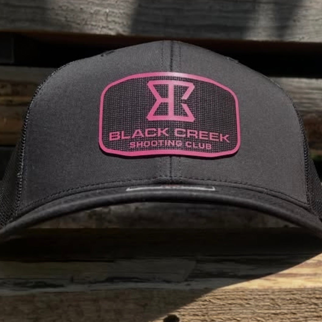 Richardson 112 Charcoal/Black (pink patch)